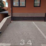 Reni * Szkopje