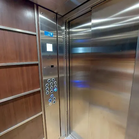 Reni Апартаменты